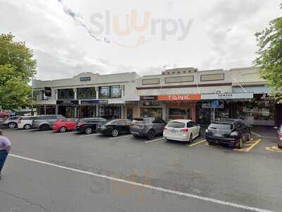 Tank Juice Bar Three Lamps