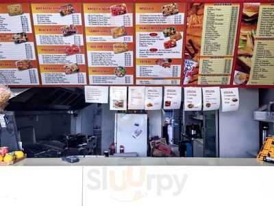 Mobil Corner Takeaway