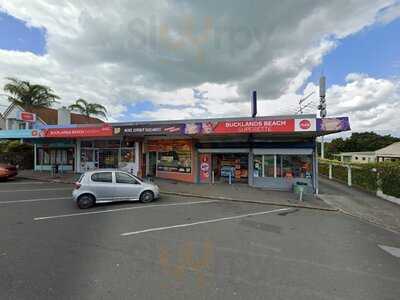 Mobil Corner Takeaway