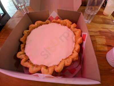 The Pie Piper & Doornuts