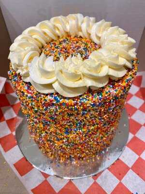 The Pie Piper & Doornuts