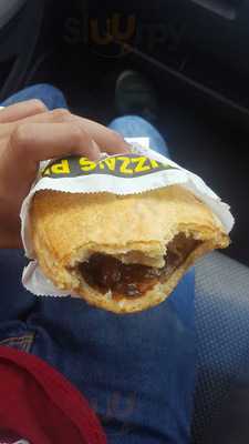 Muzza's Pies