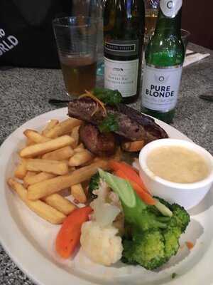 Sarap Restaurant And Grill