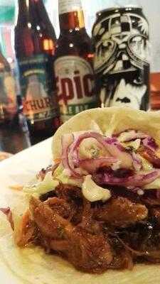 Mash Inn Bar & Grill