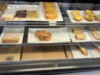 E.d.s - Eat Drink Snap