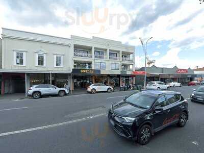 E.d.s - Eat Drink Snap