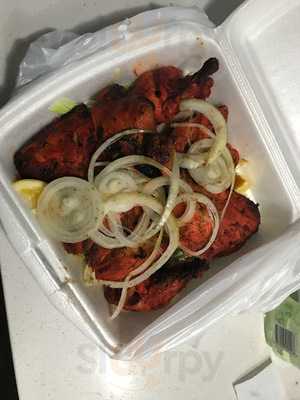 Tandoori Hutt