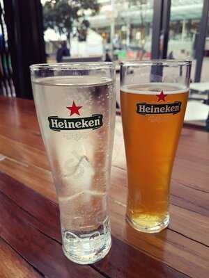 Aotea House Bar And Restaurant