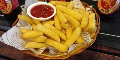 Seven Stars Restaurant & Bar