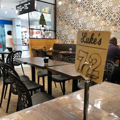 Lukes Cafe