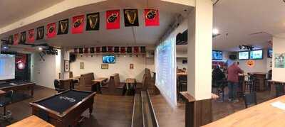 Munster Inn Irish Bar