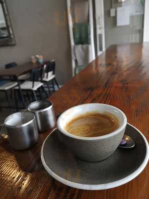 M.e. Meadowbank Eatery