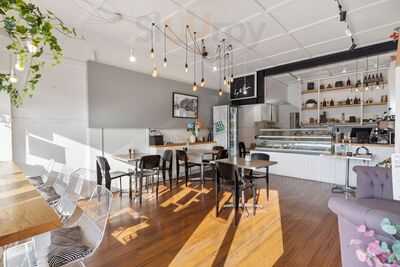 Ivy & Bean Espresso Deli