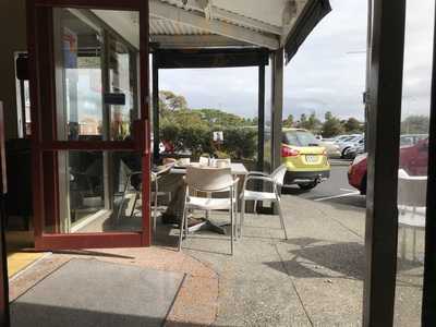 Bamboo Garden Cafe & Restaurant