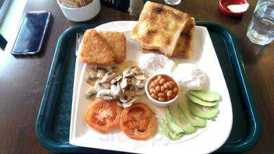 Bamboo Garden Cafe & Restaurant