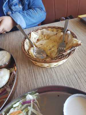 Lyallpur Sweets Botany