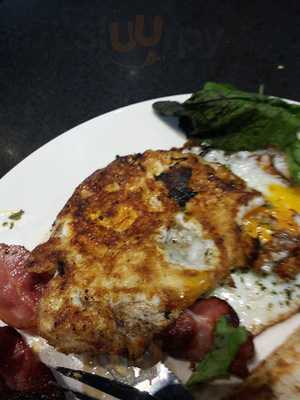 Mac's Down Under Bar