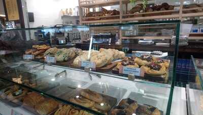 Oma Artisan Bakery And Cafe