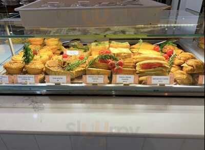 Oma Artisan Bakery And Cafe