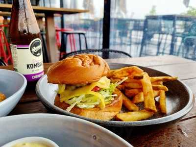 Good George North Wharf