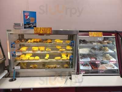 Charlie's Bakery & Cafe