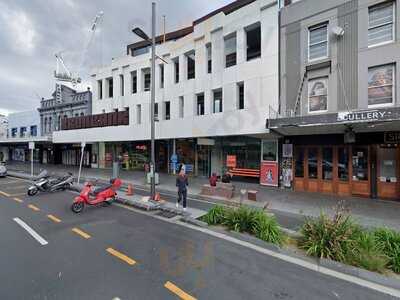 Trilogy Bar & Eatery