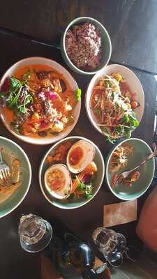 Khu Khu Eatery (thai Vegan)