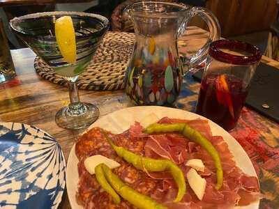 Castro's Tapas & Bar