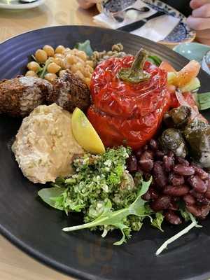 Sam's Mediterranean Eatery & Food Store