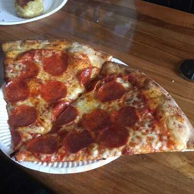 Sal's Authentic New York Pizza - Dunedin