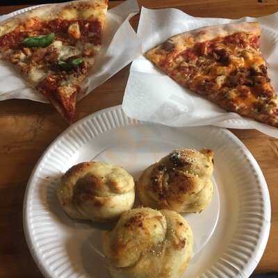 Sal's Authentic New York Pizza - Dunedin