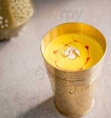 Indian Alley Restaurant & Bar