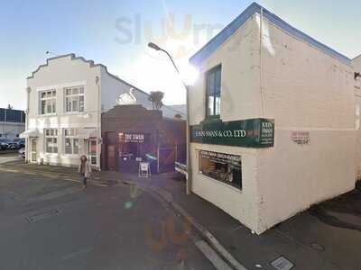 The Swan Cafe & Bar