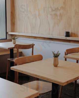 Scroggin Coffee + Eatery