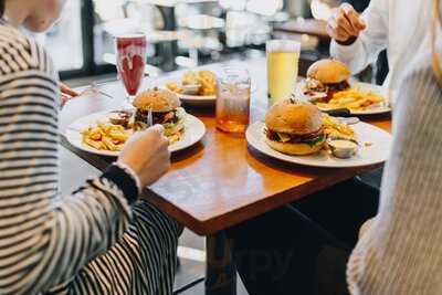 Joe's Garage Rolleston