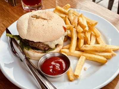 Joe's Garage Rolleston