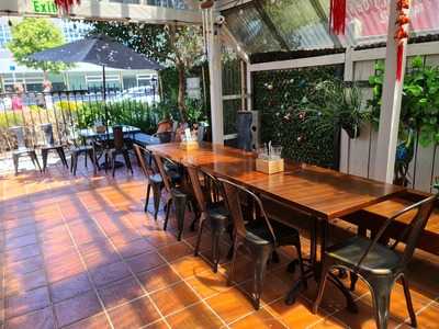 Ben & Maxxi Asian Eatery