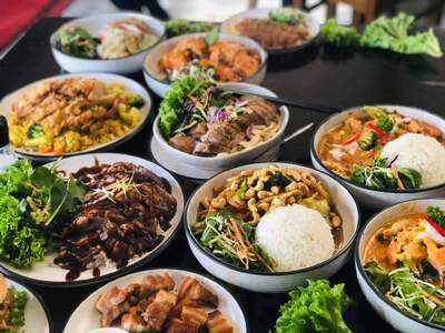 Ben & Maxxi Asian Eatery