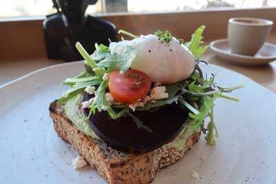 Seroja Cafe & Restaurant Indonesia