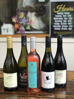 The Tahi Bar + Kitchen