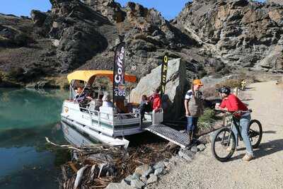 Coffee Afloat & Burger Afloat