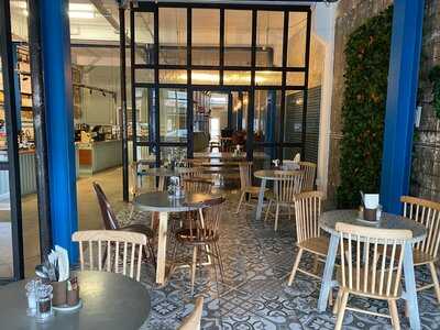 One Shot Cafe & Restaurant