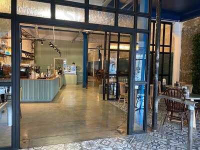 One Shot Cafe & Restaurant