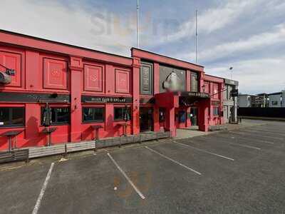 Dicey Reillys Pub And Eatery