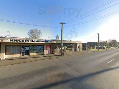 Aksorns Thai Kitchen