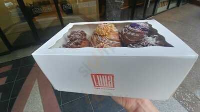 Luna Cafe And Eatery