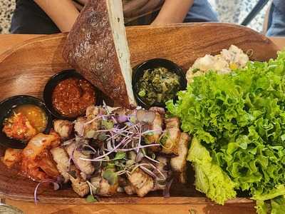 So Bao Noodle Bar And Bistro