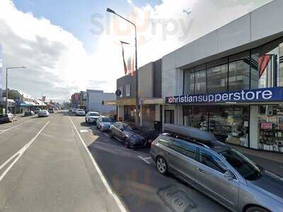 Two Thumb On Colombo