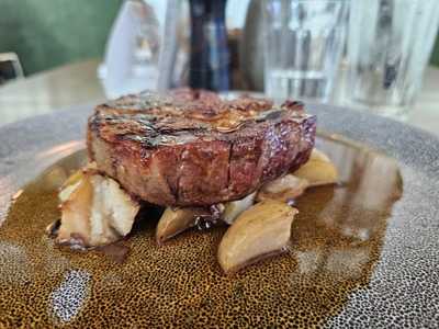 Thirteen50 Bistro & Bar