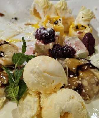 White Tiger Restaurant & Bar